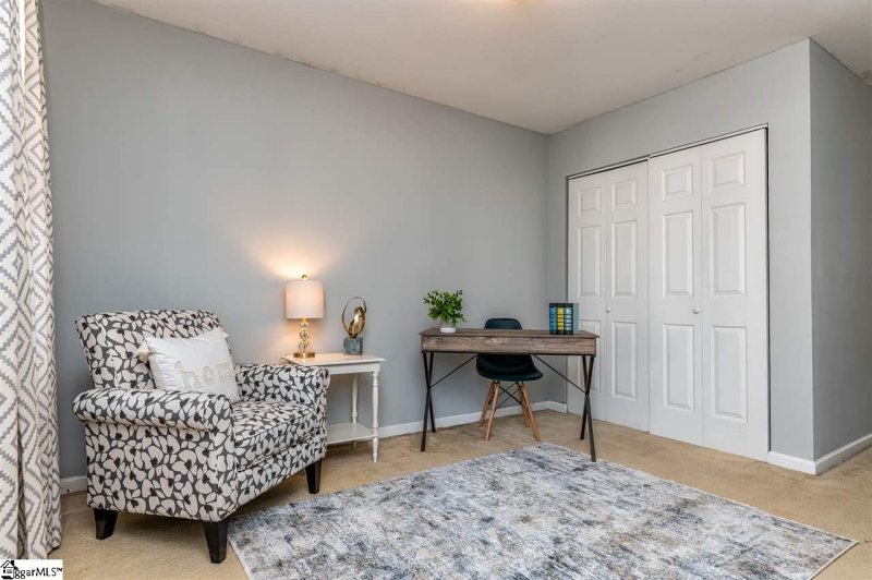 Property image 2 at 87 Birdsong Lane, Taylors, SC 29687