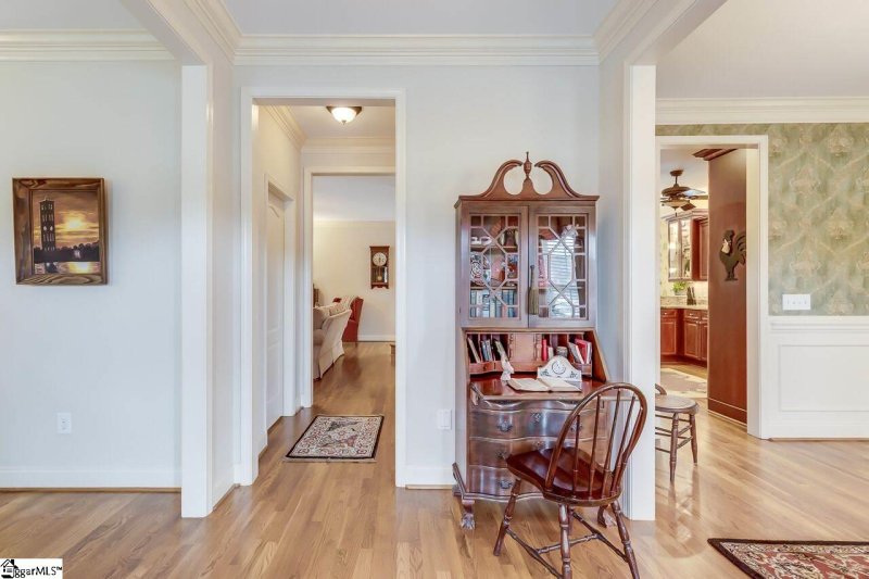 Property image 4 at 111 Farm Mill Circle, Simpsonville, SC 29681