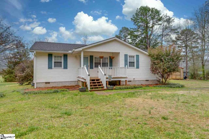 Property image 2 at 307 Kingsberry Drive, Easley, SC 29642