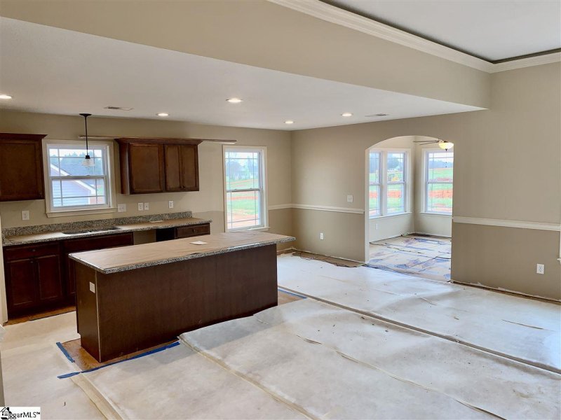 Property image 5 at 1402 Satterfield Drive, Greer, SC 29651