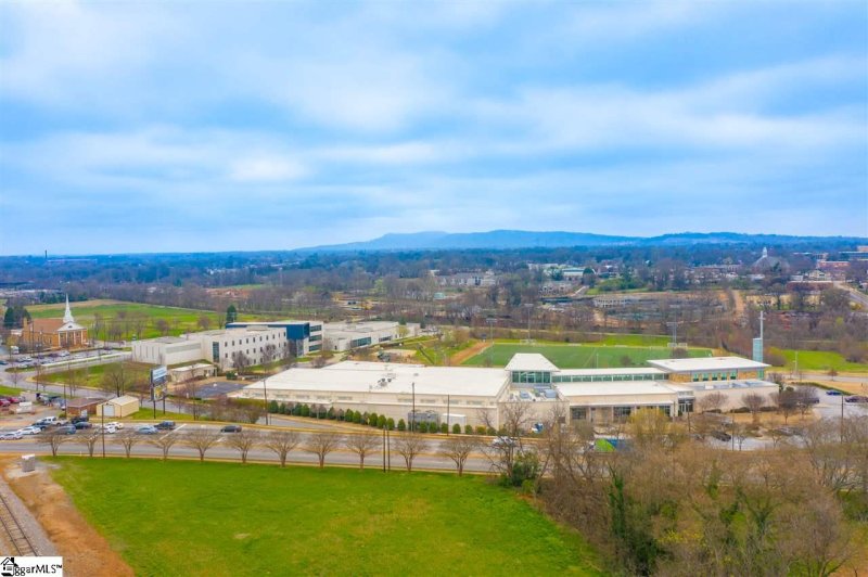 Property image 3 at 110 N Markley Street, Greenville, SC 29601