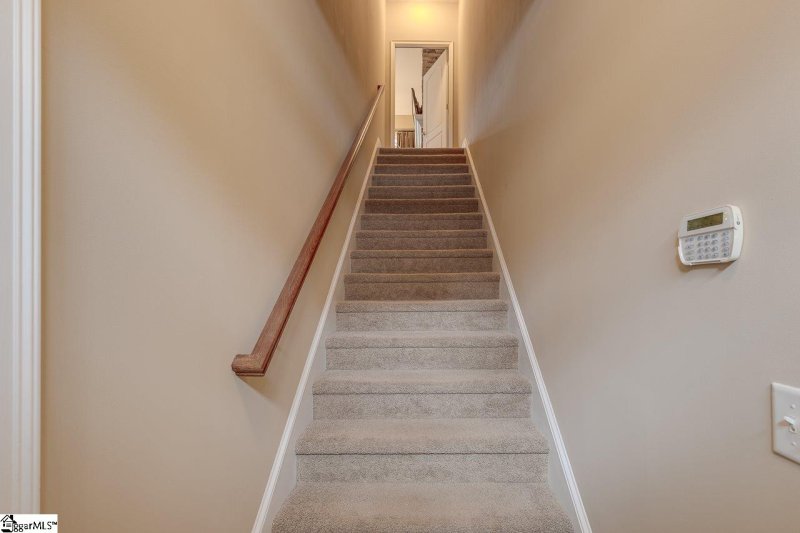 Property image 4 at 12 Edge Court, Greenville, SC 29609