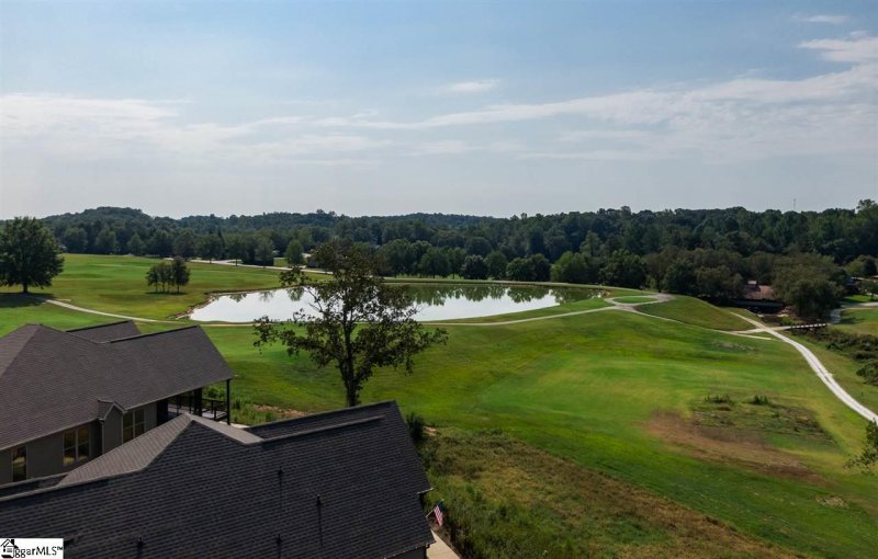 Property image 3 at 3322 Championship Drive, Seneca, SC 29678