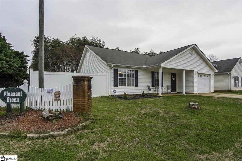 Property image 3 at 403 Pleasant Green Drive, Inman, SC 29349