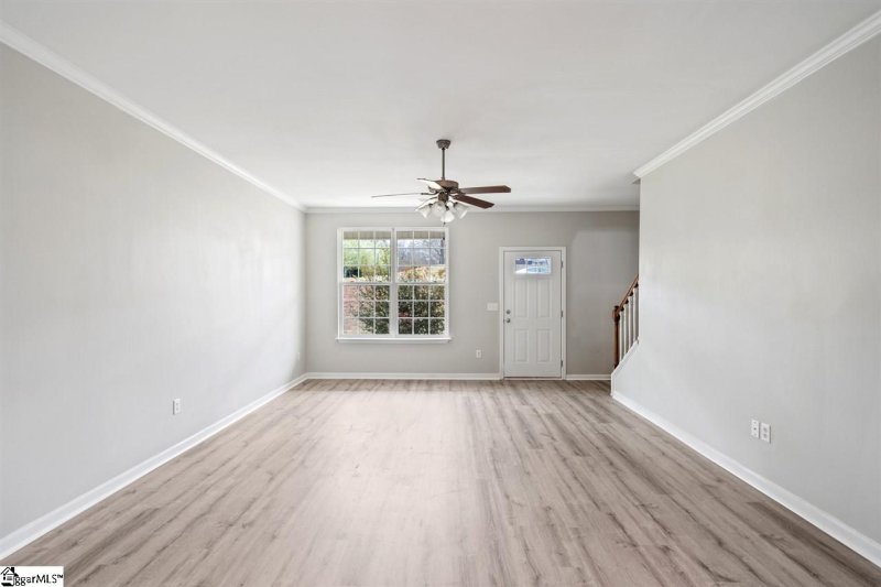 Property image 2 at 100 Redcoat Court, Simpsonville, SC 29680