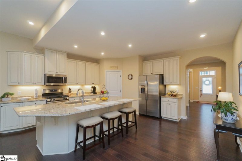 Property image 2 at 132 Village Vista Drive, Fountain Inn, SC 29644