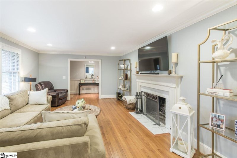 Property image 3 at 311 McCarter Avenue, Greenville, SC 29615