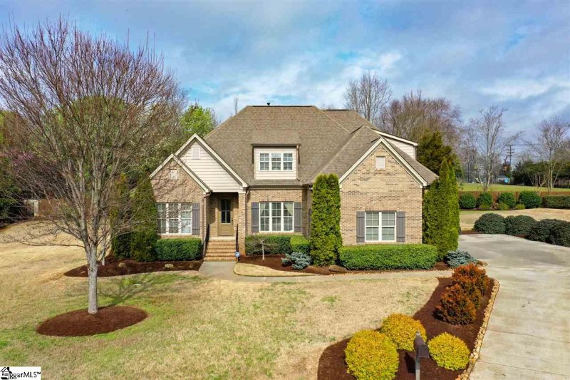 Property image 2 at 17 Sunny Meadow Lane, Simpsonville, SC 29681