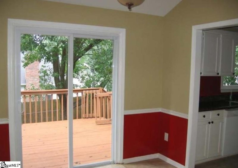 Property image 5 of 302 Waterbury Court in Ambergate, Simpsonville, SC 29681