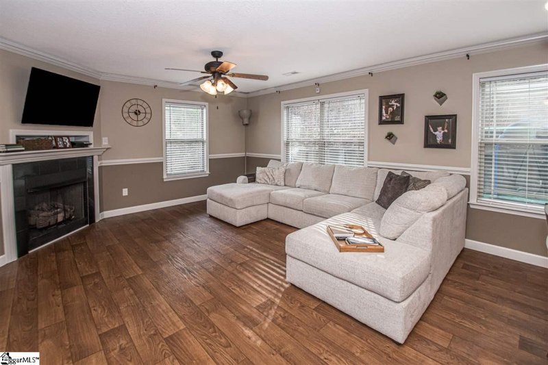 Property image 5 at 622 Chastine Drive, Spartanburg, SC 29301