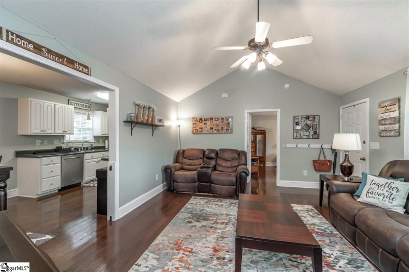 Property image 3 at 269 Branchwood Drive, Liberty, SC 29657