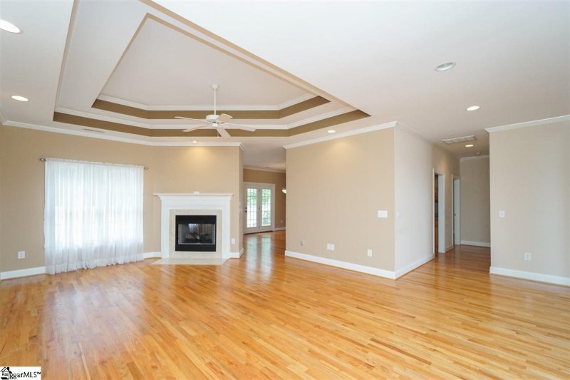 Property image 3 at 118 Banbury Circle, Simpsonville, SC 29681