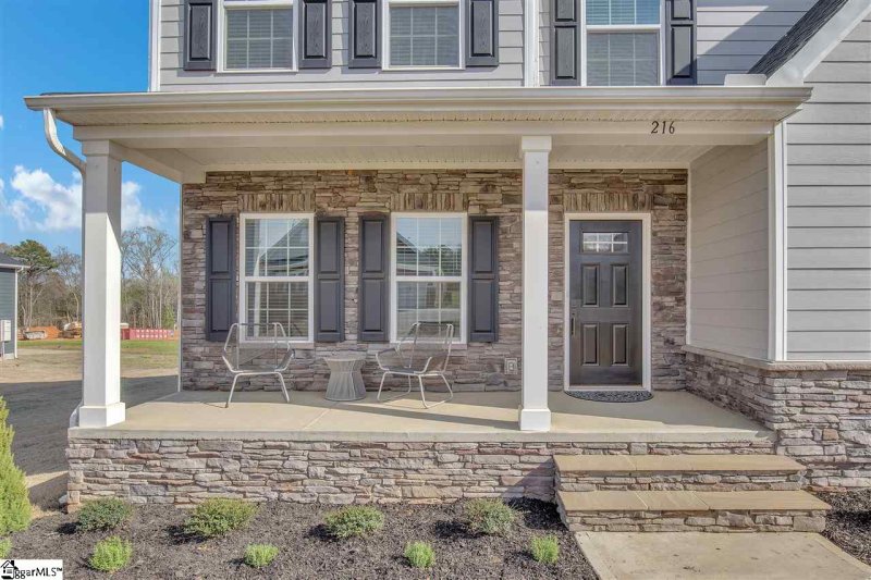 Property image 4 at 216 Edwin Ellis Drive, Greer, SC 29651