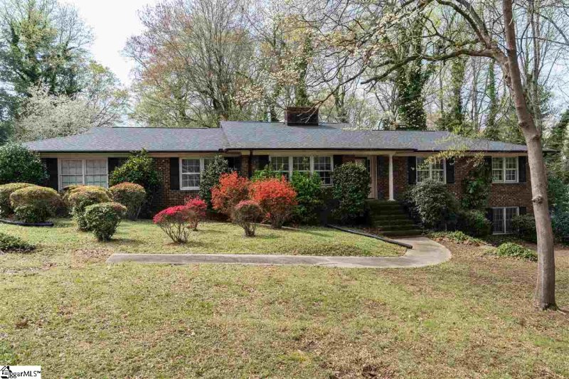 Property image 2 at 300 Covington Road, Greenville, SC 29617