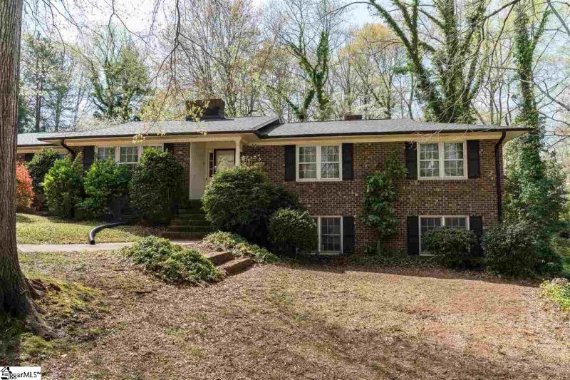 Property image 3 at 300 Covington Road, Greenville, SC 29617