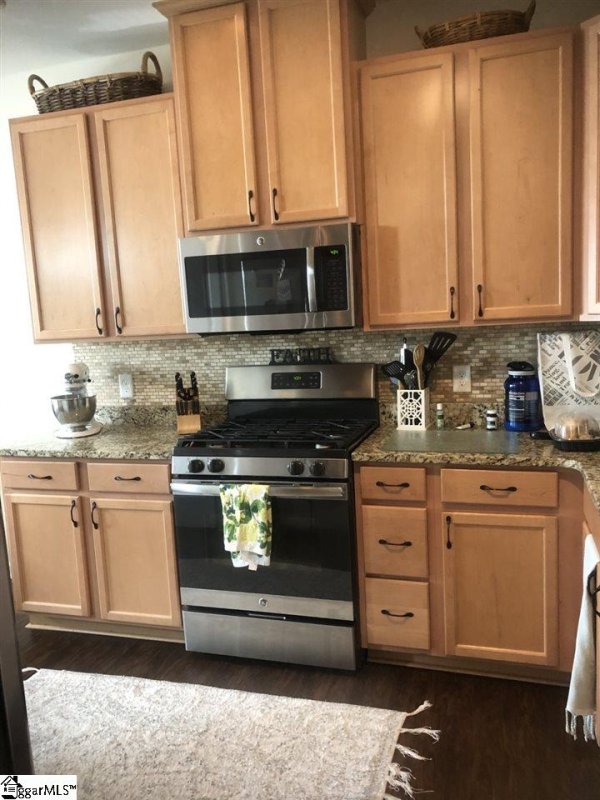 Property image 4 at 208 Alderside Place, Greer, SC 29650