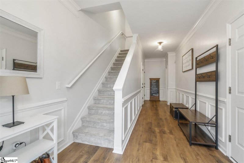 Property image 2 at 702 Calle Place, Greenville, SC 29607