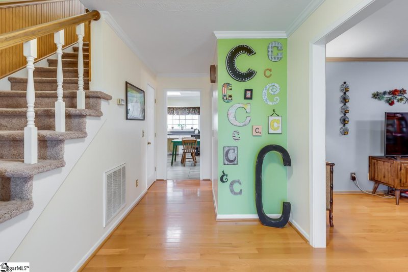 Property image 5 at 108 Ascot Court, Easley, SC 29642