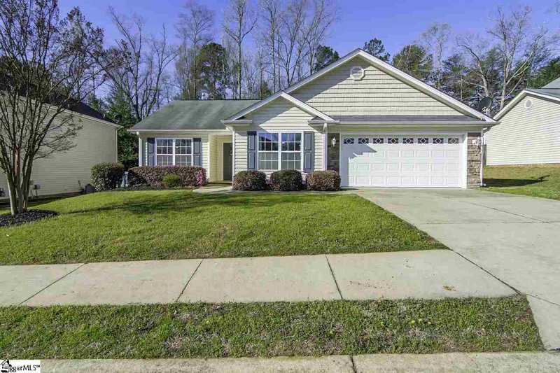 Property image 2 at 31 Cardinal Creek Drive, Greenville, SC 29607