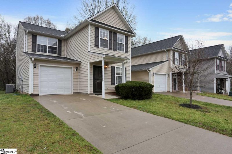 Property image 2 at 86 Birdsong Lane, Taylors, SC 29687