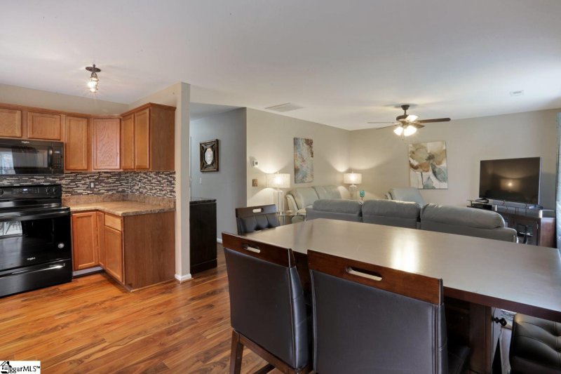 Property image 5 at 86 Birdsong Lane, Taylors, SC 29687