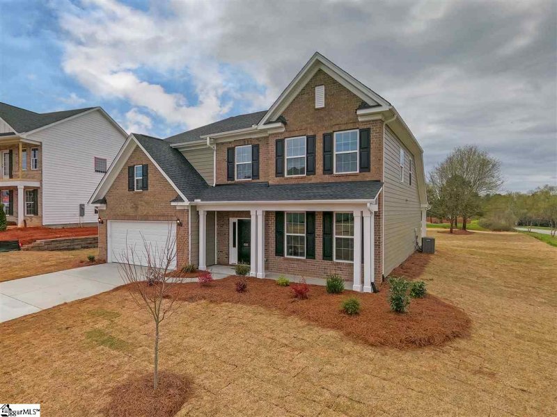 Property image 2 at 600 N Meadows Lane, Easley, SC 29642