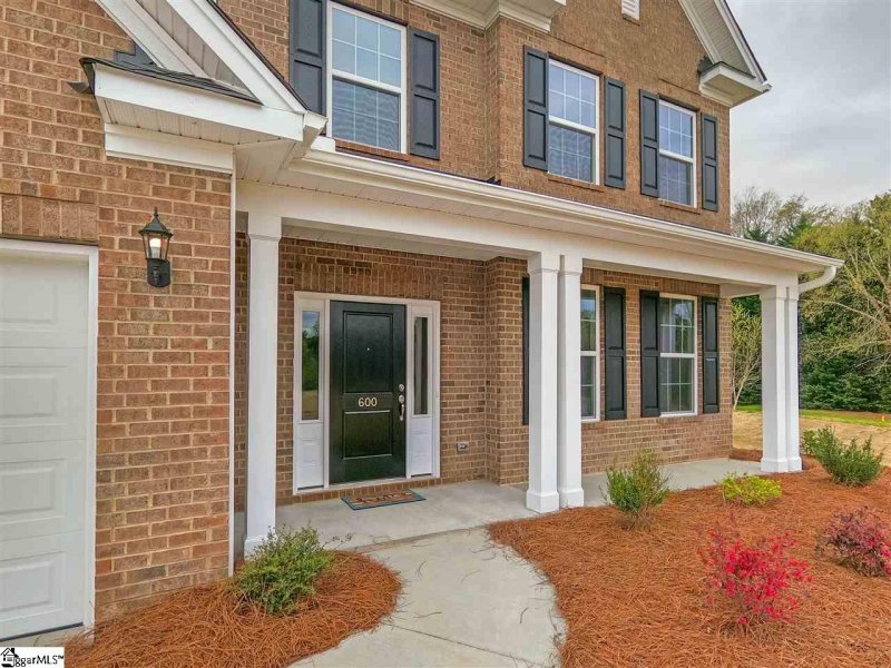 Property image 3 at 600 N Meadows Lane, Easley, SC 29642