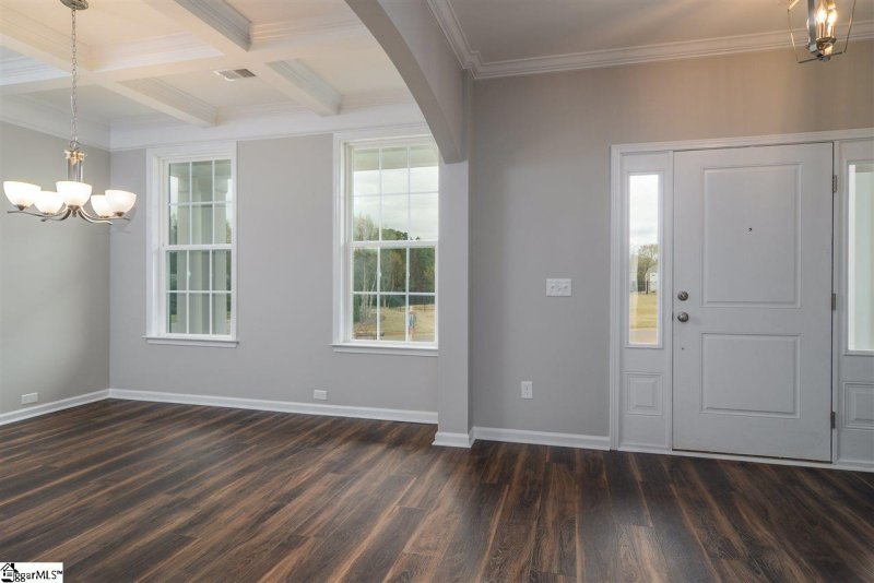 Property image 4 at 600 N Meadows Lane, Easley, SC 29642