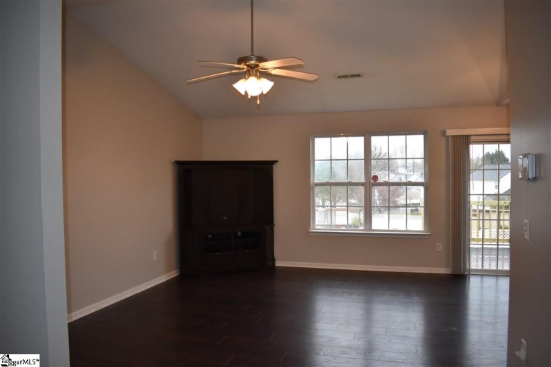 Property image 2 at 120 Haven Reach Way, Taylors, SC 29687