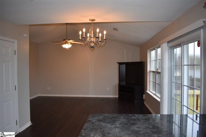 Property image 5 at 120 Haven Reach Way, Taylors, SC 29687