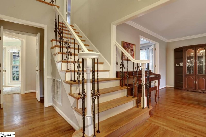 Property image 4 at 113 Forrester Creek Drive, Greenville, SC 29607