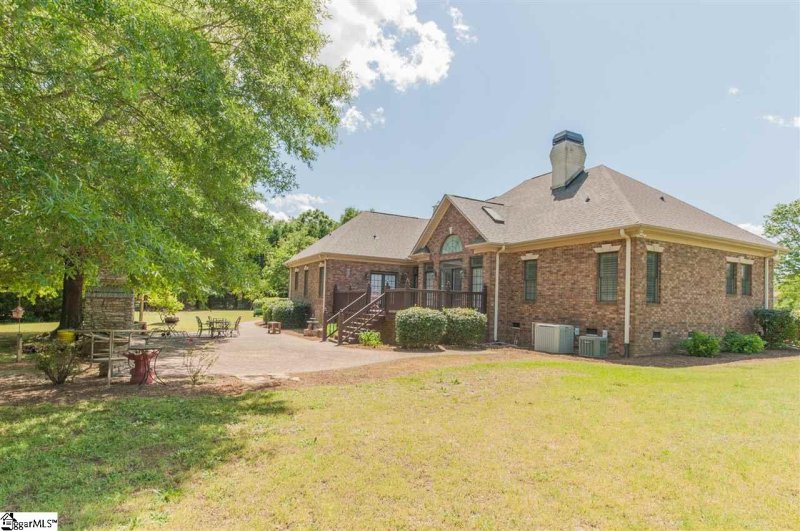 Property image 5 at 314 Bruce Farm Circle, Simpsonville, SC 29681