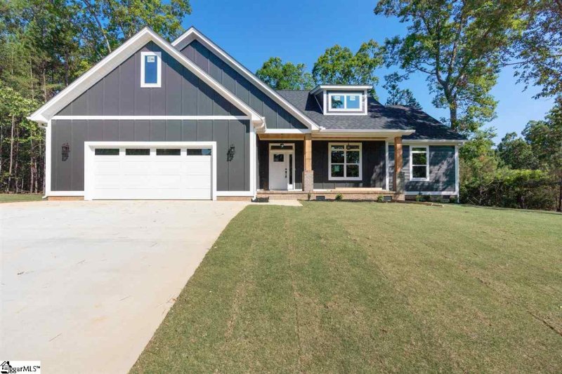 Property image 4 at 10 Pine Knot Drive, Pelzer, SC 29669