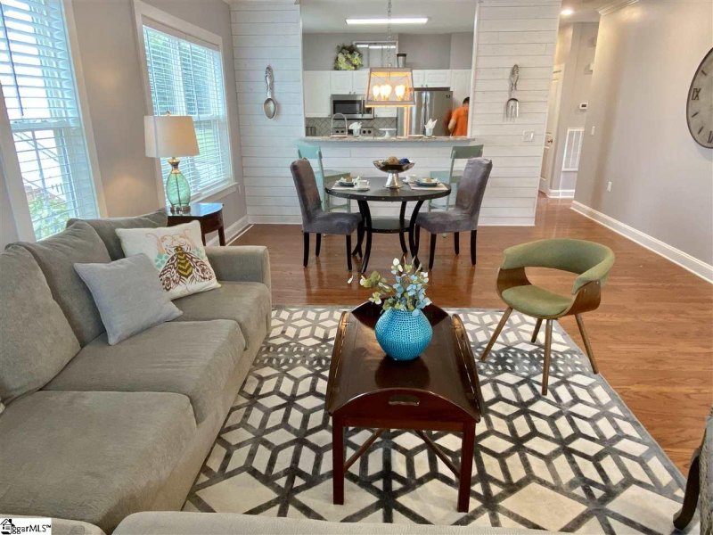 Property image 2 at 15A Oakhurst Avenue, Greenville, SC 29609