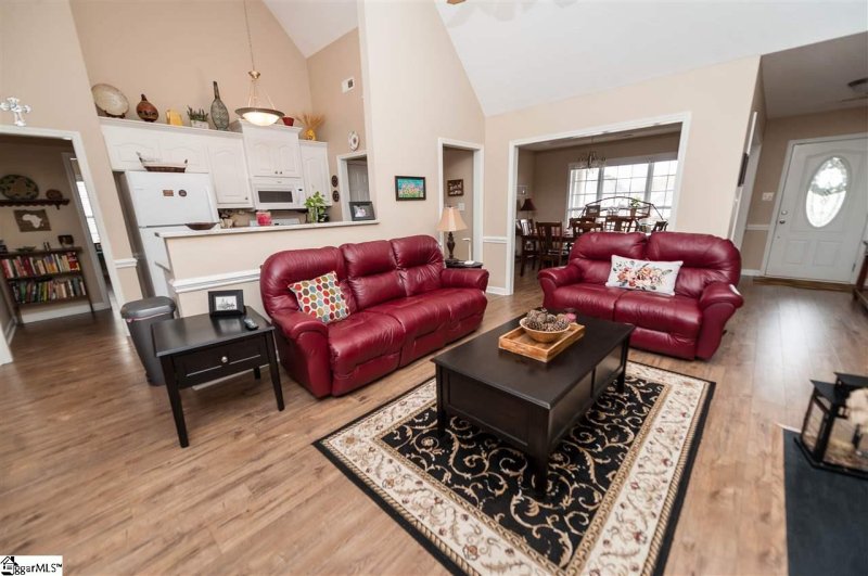 Property image 4 at 912 Thunder Gulch Drive, Boiling Springs, SC 29316