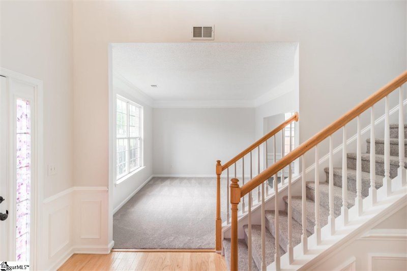 Property image 4 at 128 Birkhall Circle, Greenville, SC 29605