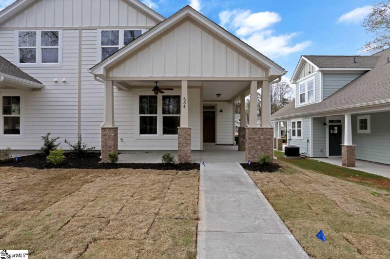 534 Twin Lake Road