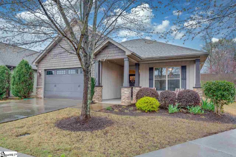 Property image 3 at 133 Runamo Way, Taylors, SC 29687