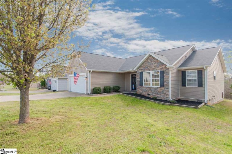 Property image 2 at 407 Lynnell Way, Moore, SC 29369