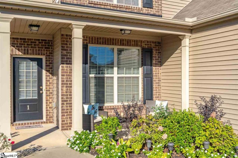 Property image 3 at 1 Straiharn Place, Simpsonville, SC 29680