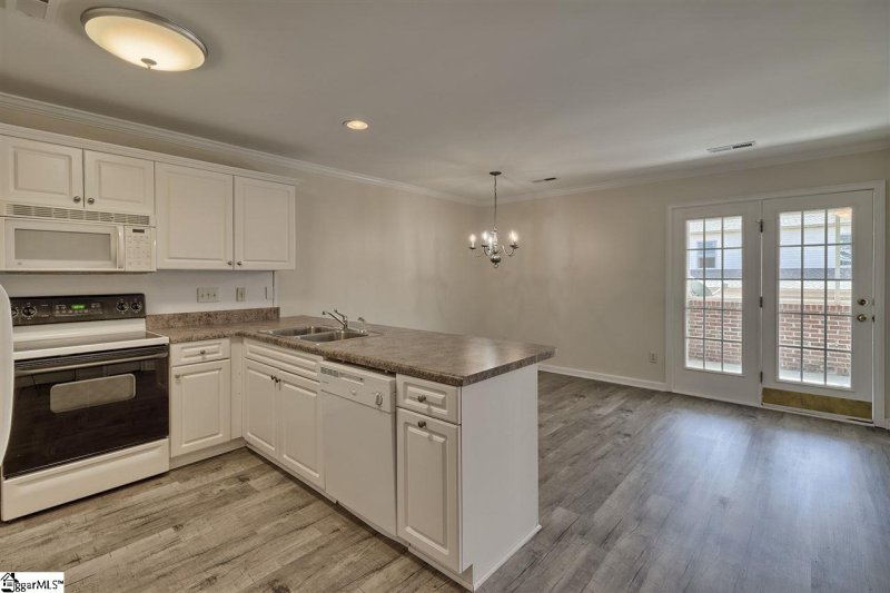 Property image 4 at 103 Challenger Court, Mauldin, SC 29622