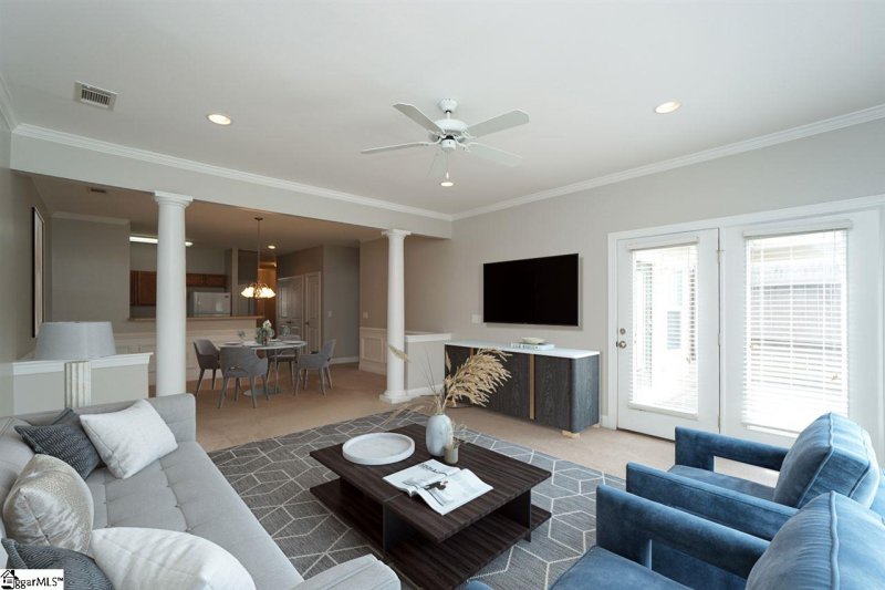 Property image 3 at 335 Shallow Drive, Taylors, SC 29687