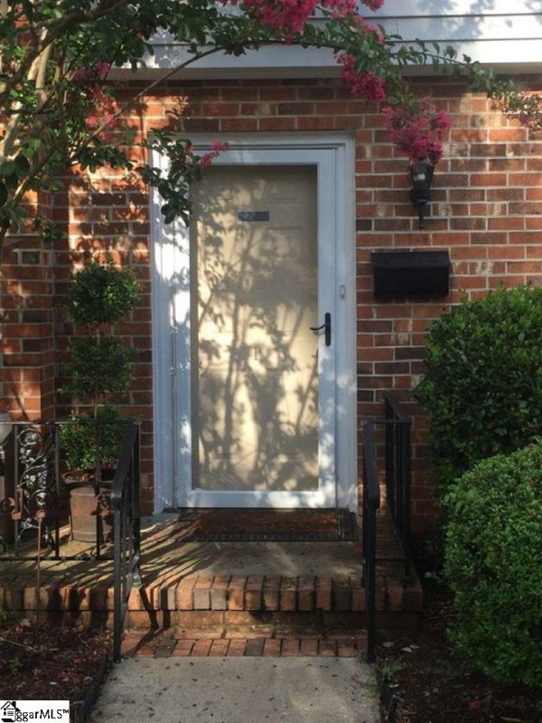 Property image 3 at 815 Edwards Road, Greenville, SC 29615