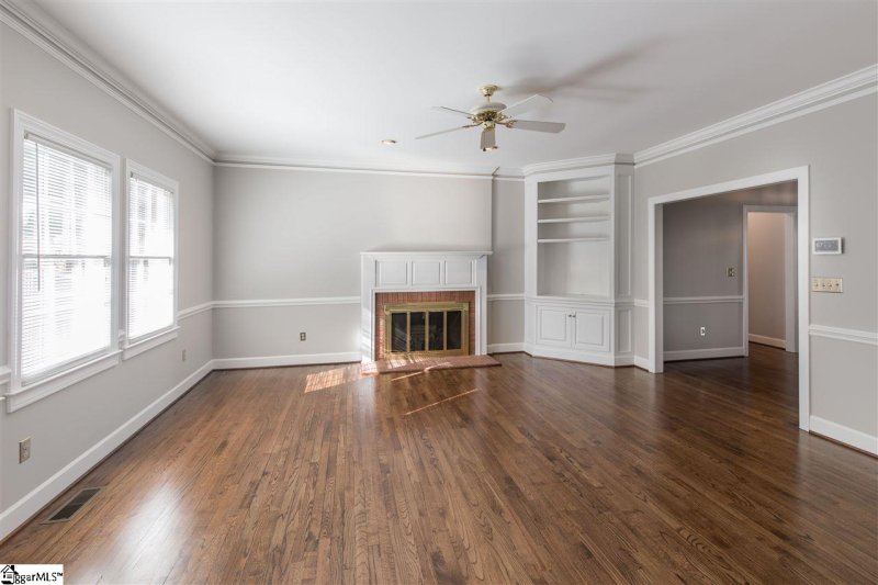 Property image 2 at 16 Windy Court, Greenville, SC 29615