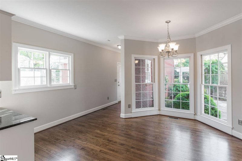 Property image 5 at 16 Windy Court, Greenville, SC 29615