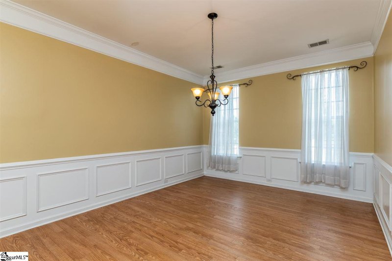 Property image 5 at 204 Sandy Lane, Greenville, SC 29605