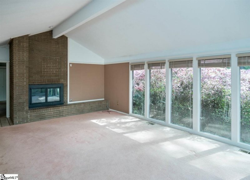 Property image 5 at 107 Raven Road, Greenville, SC 29615