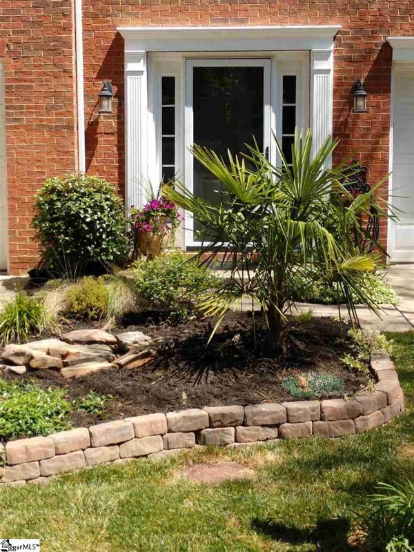 Property image 2 at 709 Calle Place, Greenville, SC 29607