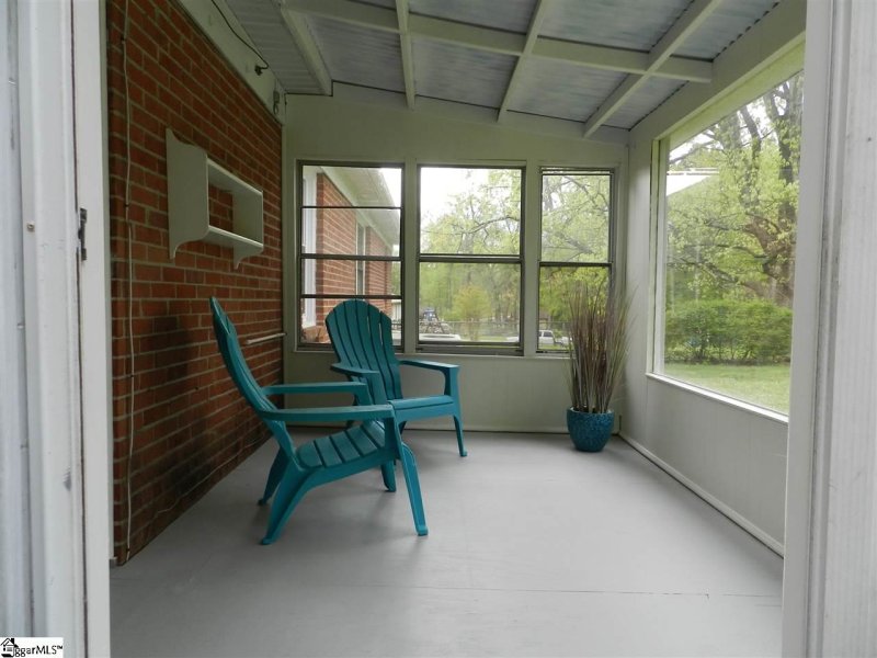 Property image 4 at 16 Tiffany Drive, Taylors, SC 29687