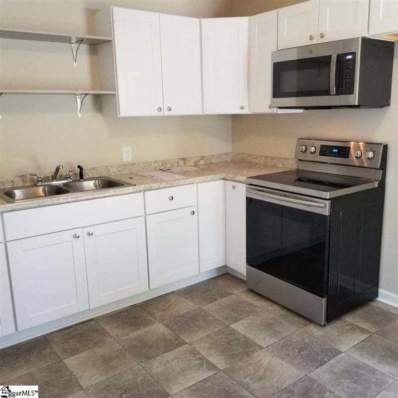 Property image 3 at 20 Brown Street, Williamston, SC 29697-1127